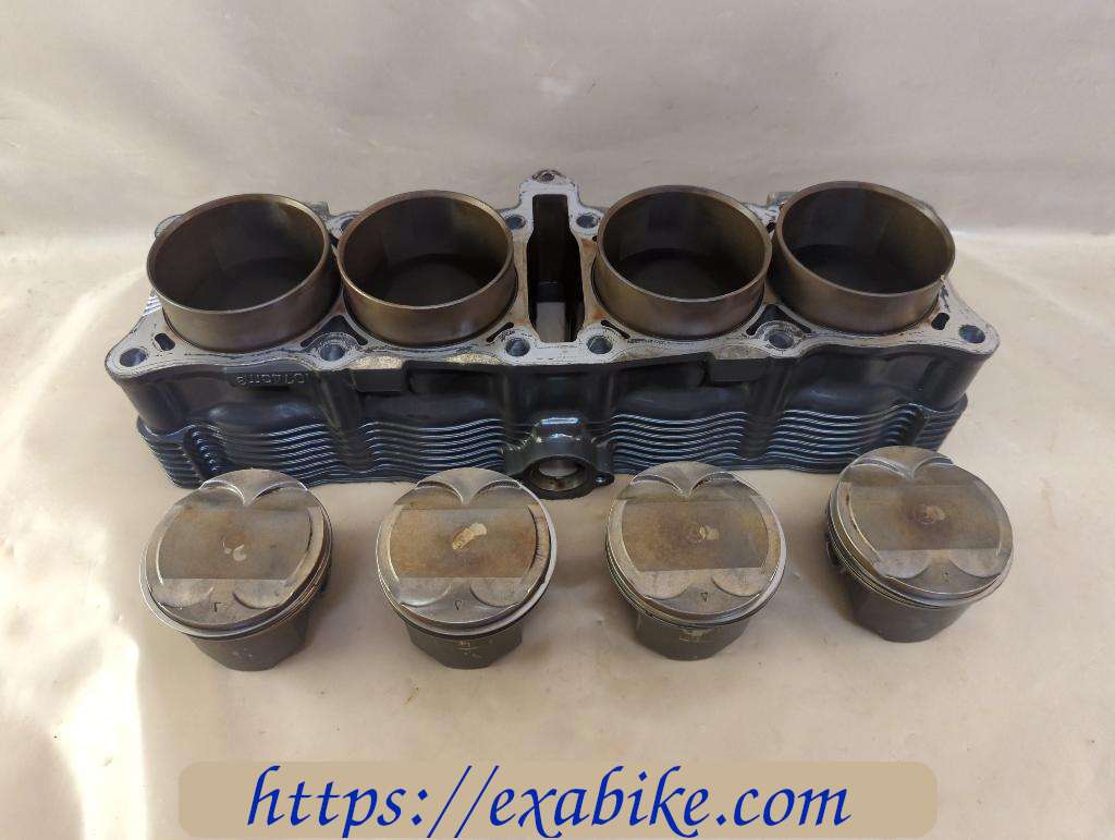 cylinders Suzuki GSXR1100W - photo 2
