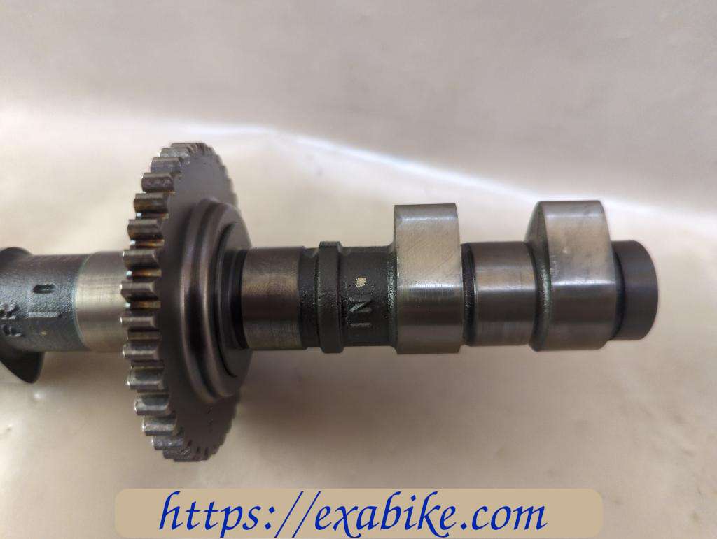 camshaft, front intake Honda VFC 750 - photo 2