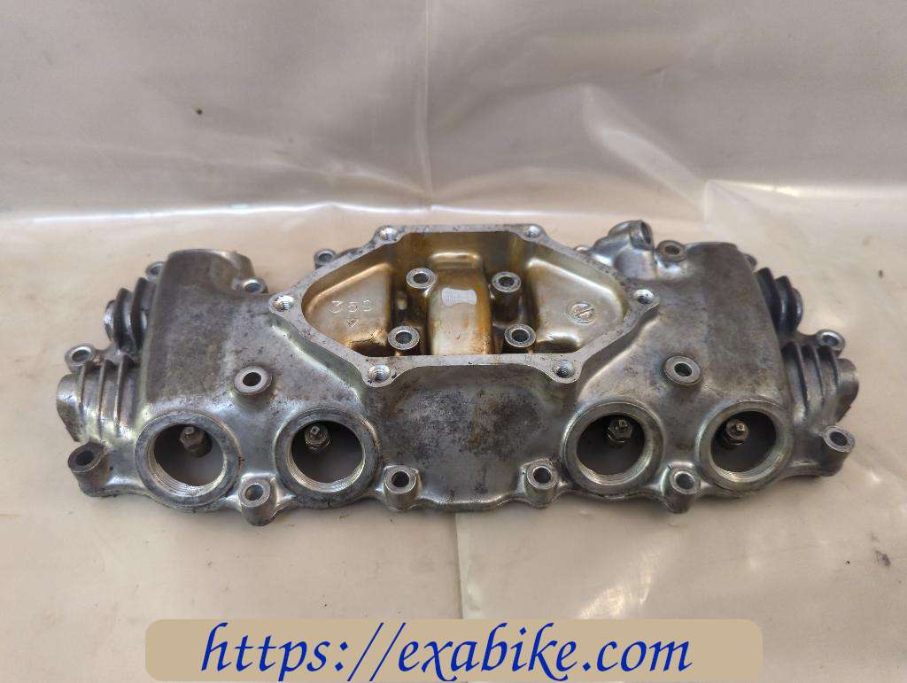 cylinder head cover Honda CB400F - photo 1
