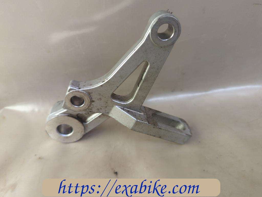 caliper bracket, rear Yamaha TZR 125 - photo 1