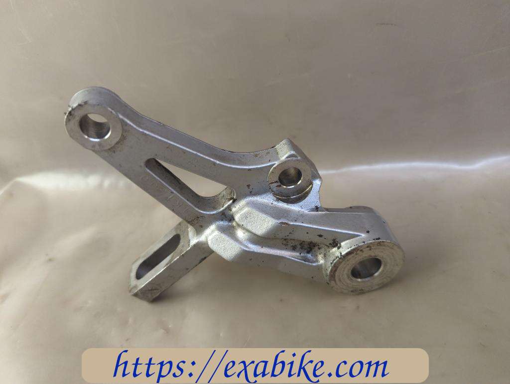 caliper bracket, rear Yamaha TZR 125 - photo 2