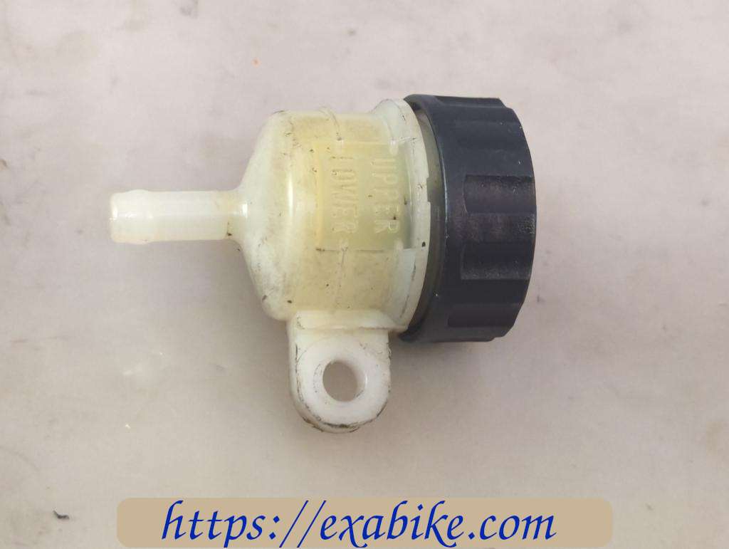 brake fluid reserve Yamaha TZR 125 - photo 1