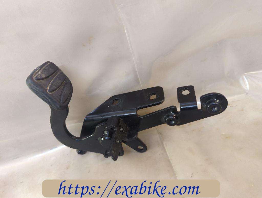 brake pedal Peugeot 400 Metropolis - photo 1