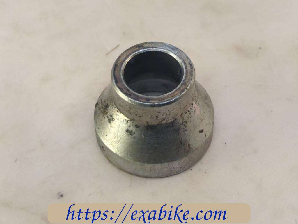 wheel spacer, rear Peugeot 400 Metropolis - photo 1