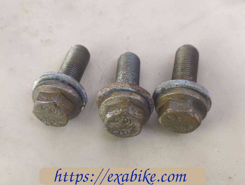 front wheel bolts Peugeot 400 Metropolis - photo 1