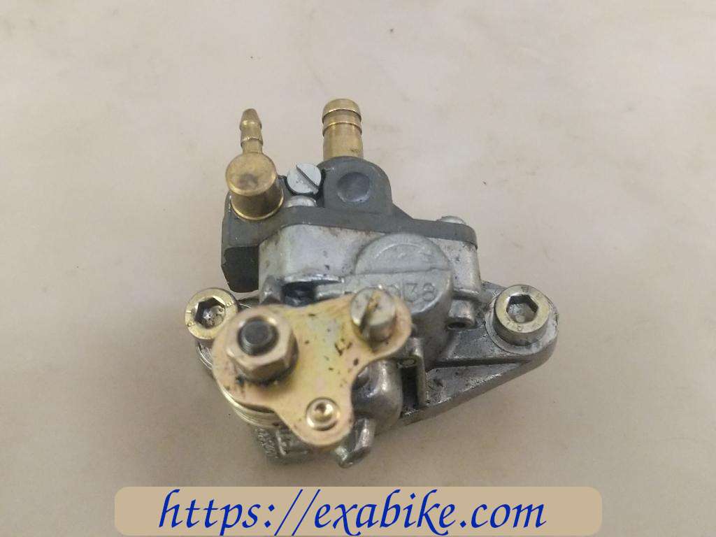 oil pump Aprilia 50 RX - photo 1