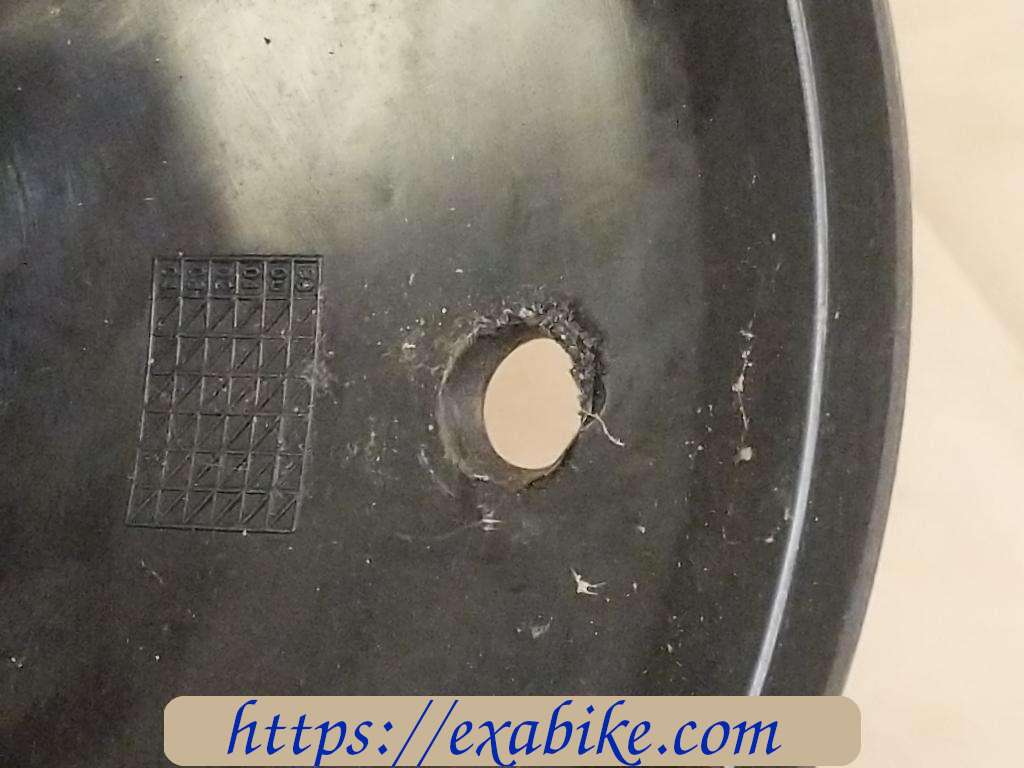 headlight case Yamaha YBR 125 - photo 3