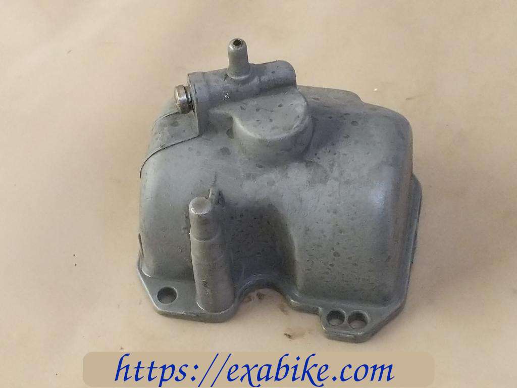carburetor float chamber Yamaha YBR 125 - photo 1