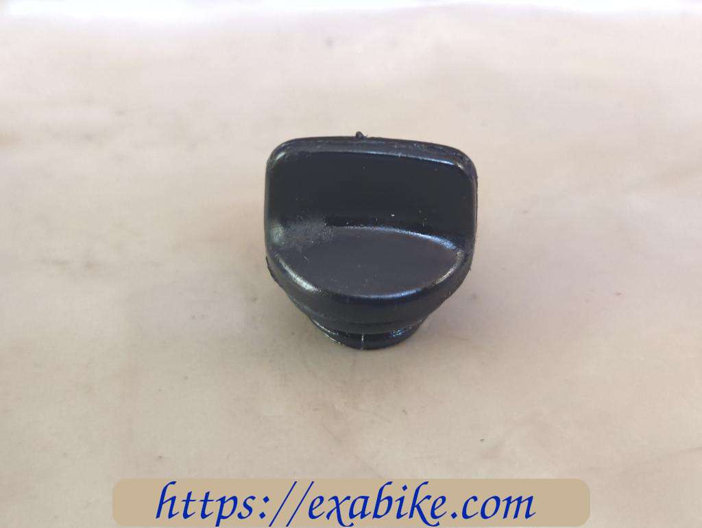 oil cap Honda NSR 125 - photo 1