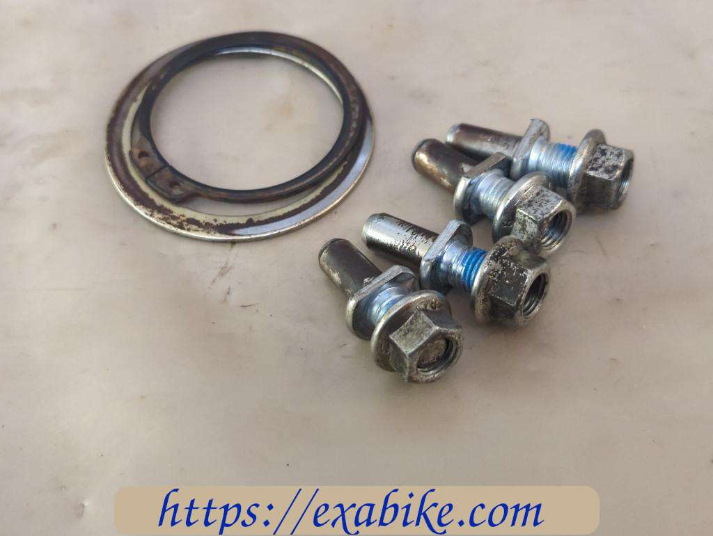 final sprocket bolts Daelim VL125 Daystar - photo 1