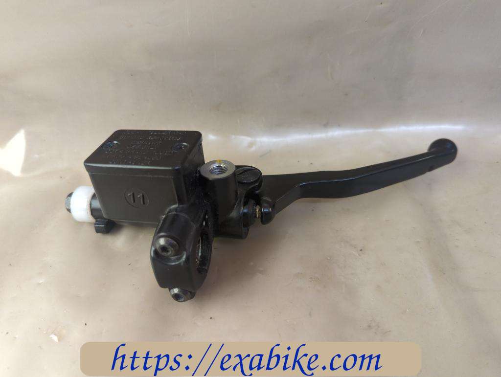 front master cylinder Aprilia SXR 50 - photo 1