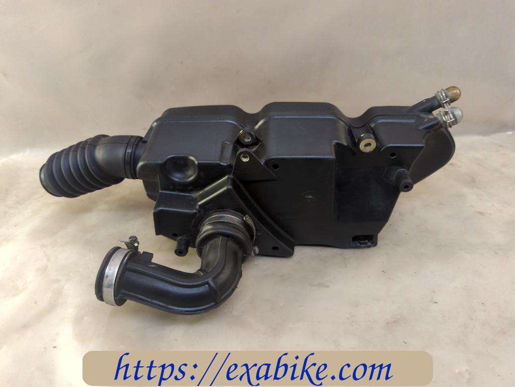 air cleaner box Aprilia SXR 50 - photo 2
