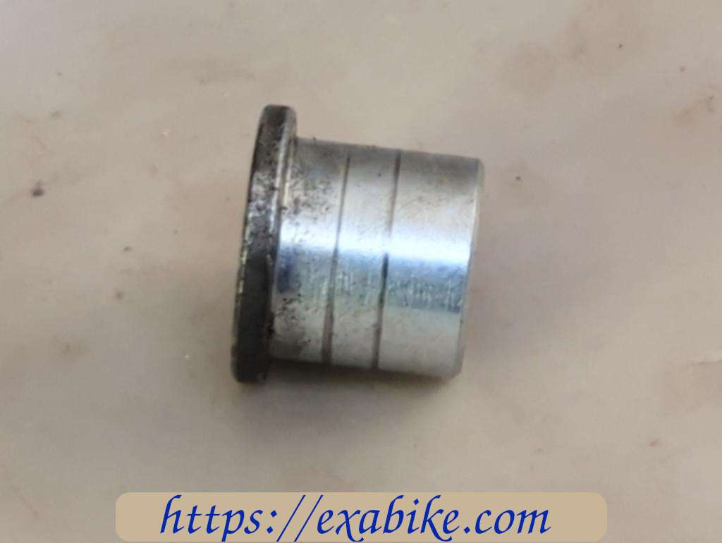 wheel spacer, front Aprilia SXR 50 - photo 1