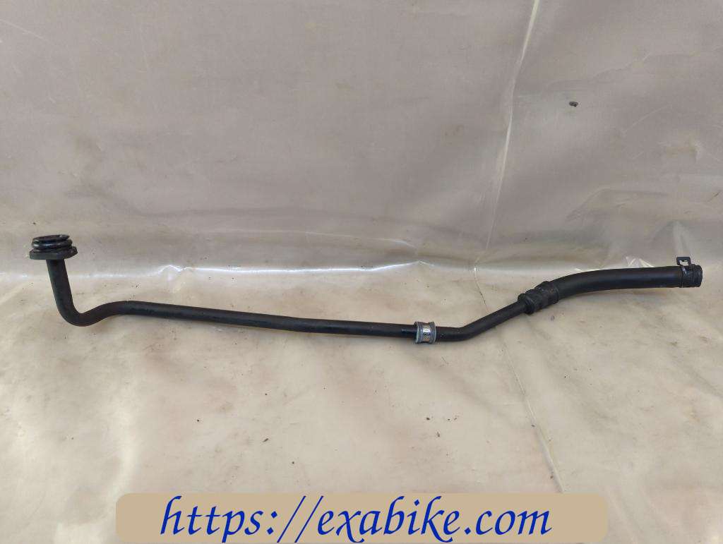 durite d'huile droite BMW R1100RT - photo 1