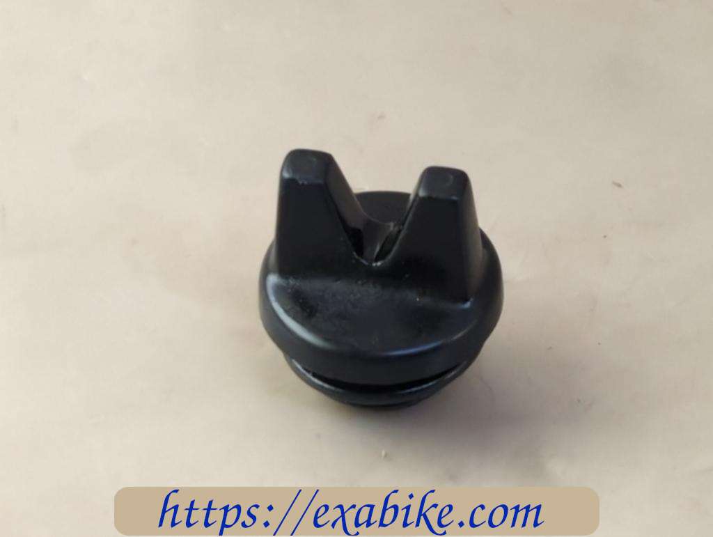 oil cap Yamaha TZR 125 - photo 1