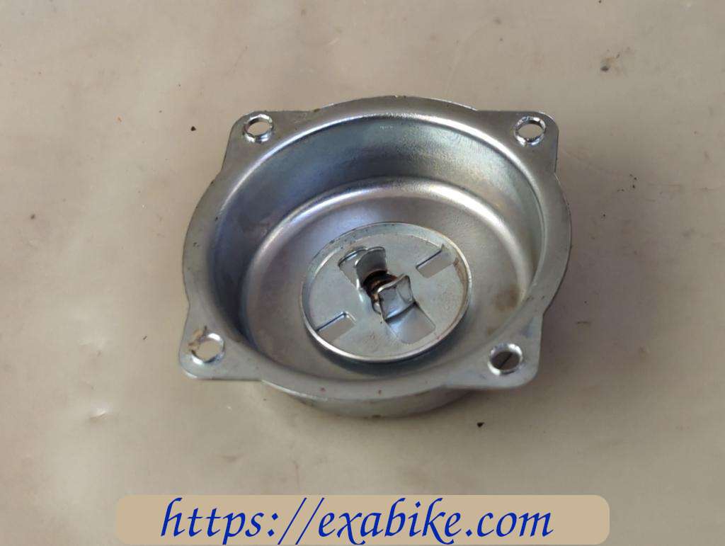 carburetor top cap Kawasaki ZL 600 Eliminator - photo 2