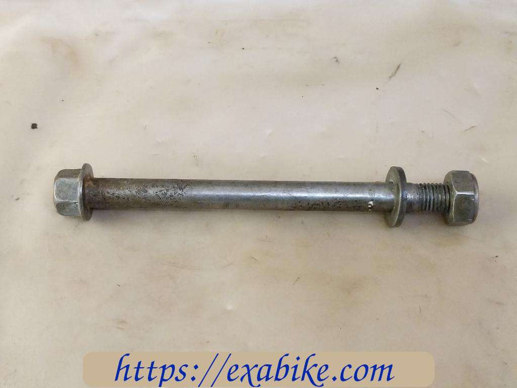 engine bolt Yamaha TDR 125 - photo 1