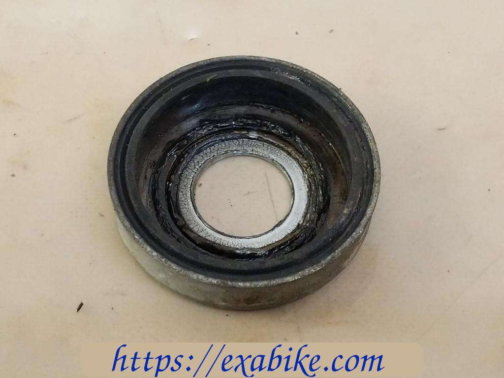 swingarm bush Yamaha TDR 125 - photo 2