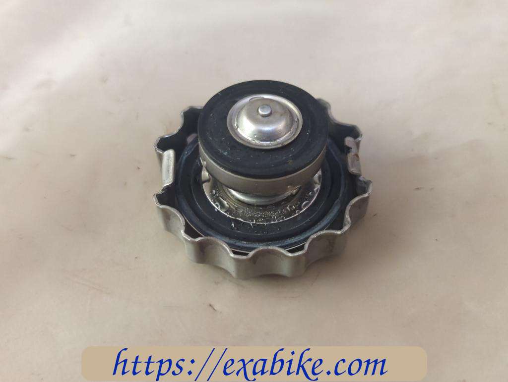 radiator cap Keeway 125 RKF euro5 - photo 2