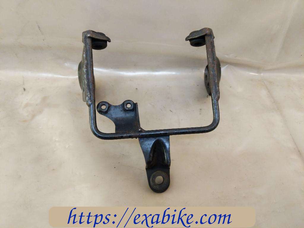 fairing bracket Yamaha XT 550 - photo 1