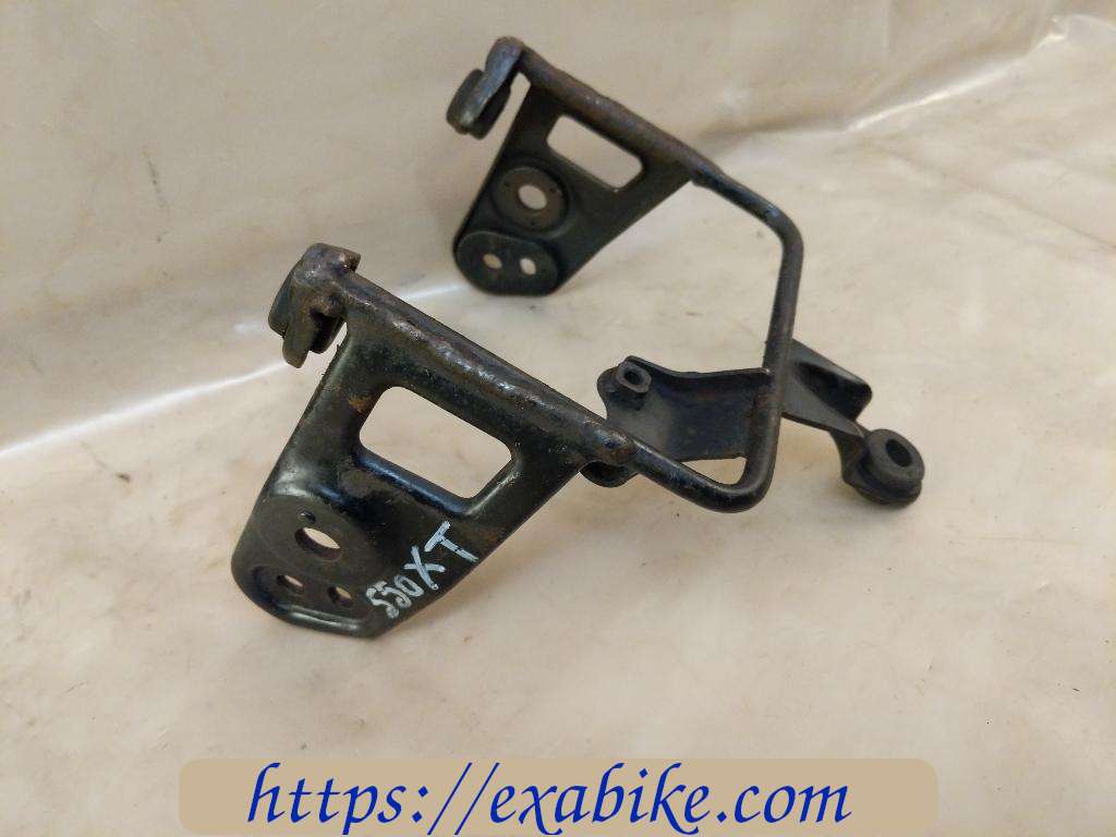 fairing bracket Yamaha XT 550 - photo 2