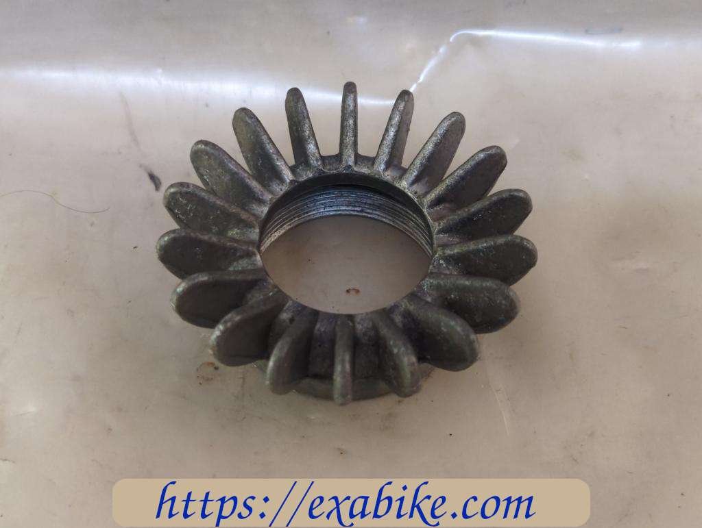 exhaust pipe clamp BMW R75 - photo 1