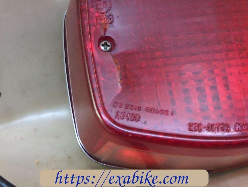 tail light Kawasaki modele a identifier - photo 2