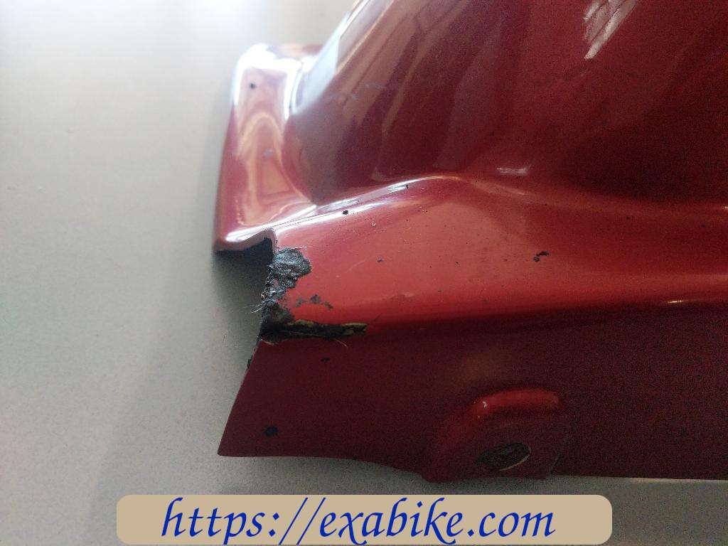 rear wheel lower cover Yamaha 1000 YZF Thunderace - photo 3