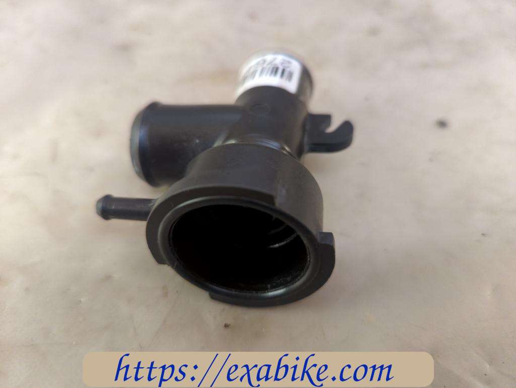 radiator filler neck Yamaha 1000 YZF Thunderace - photo 2