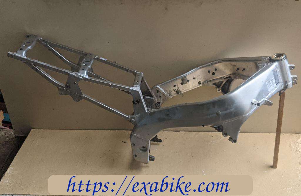 cadre Yamaha 1000 YZF Thunderace - photo 1