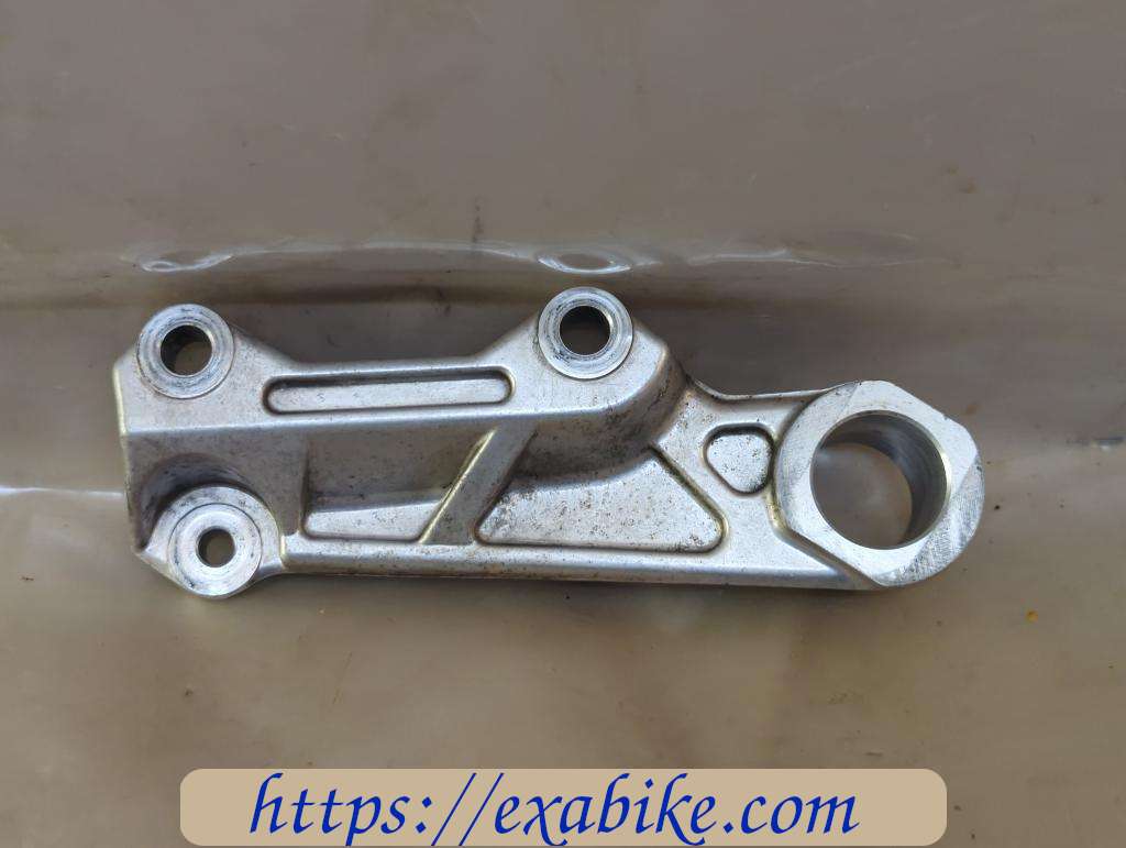 support étrier arrière Yamaha 1000 YZF Thunderace - photo 1