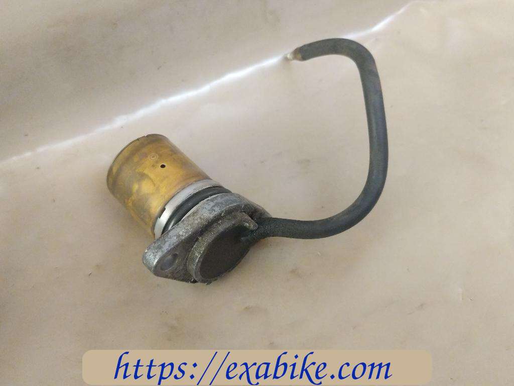 oil pressure switch Yamaha 1000 YZF Thunderace - photo 1