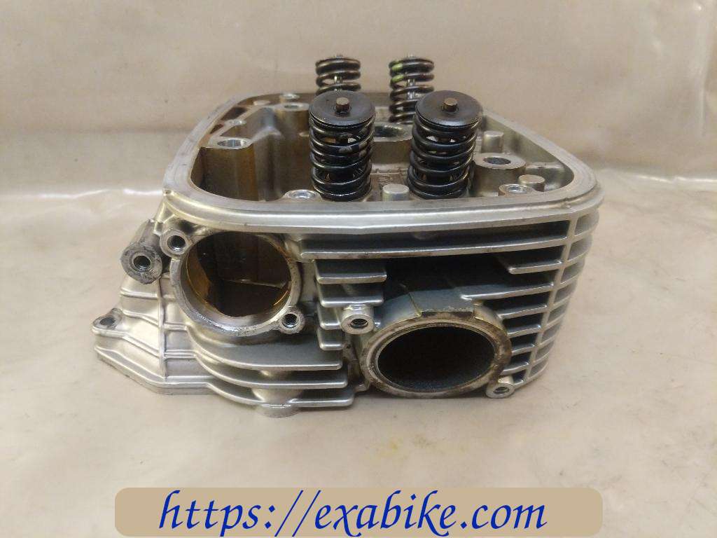 cylinder head, left BMW R1100RT - photo 3