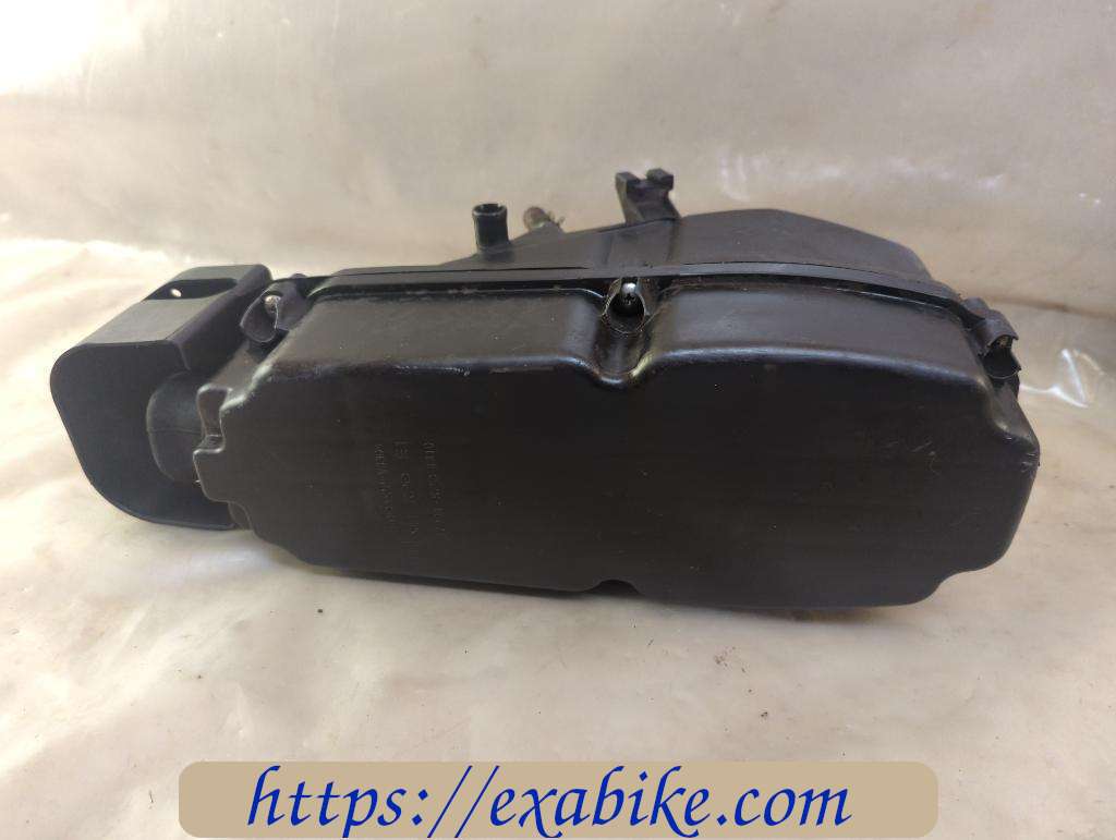 air cleaner box Honda Varadero 125 - photo 3