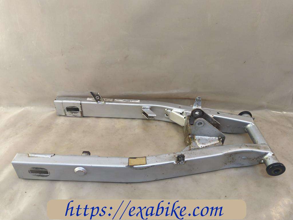 swingarm Honda Varadero 125 - photo 2