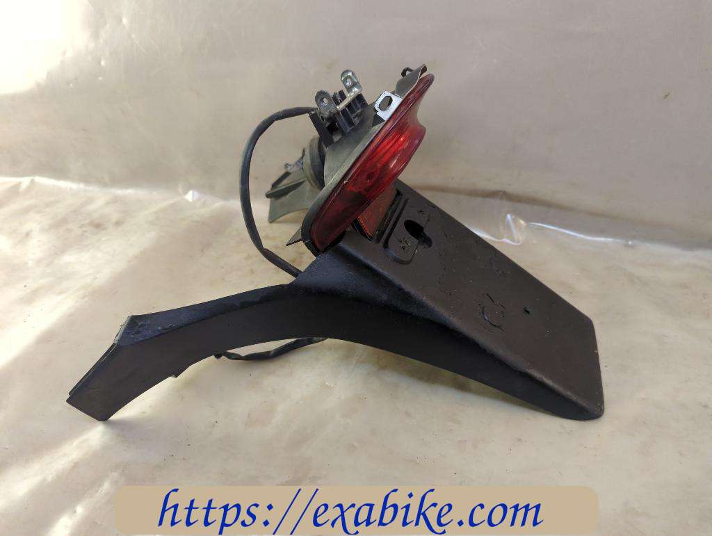 lower fender, rear Honda Varadero 125 - photo 1