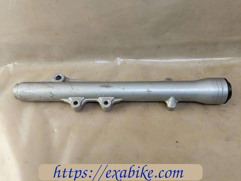 lower fork case, left Hyosung GA 125 Cruise II - photo 1