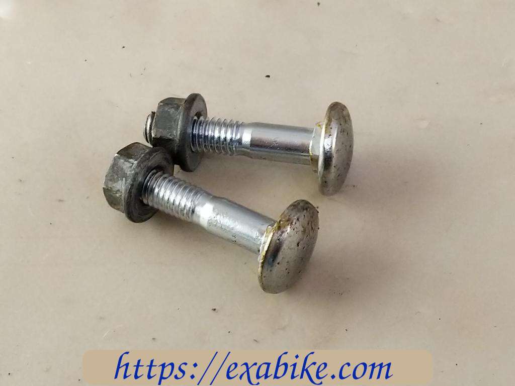 special screws Suzuki GS 500 - photo 1