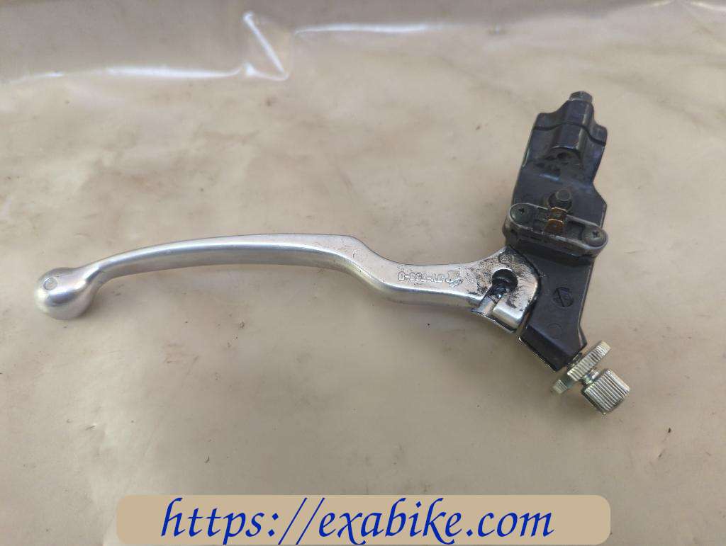 clutch command Suzuki GS 500 - photo 2