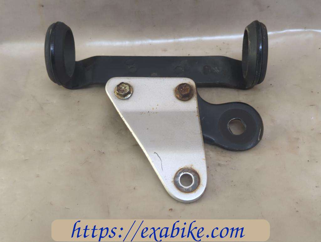 headlight holder, right Suzuki GS 500 - photo 1