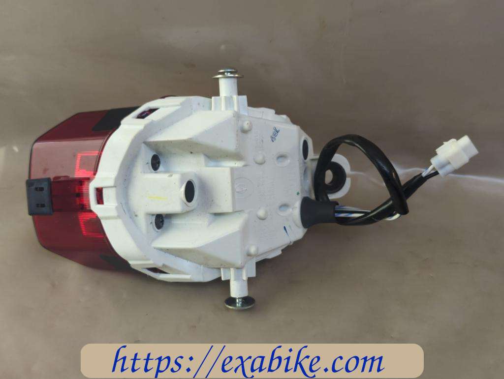 tail light Suzuki GSXR 1000 - photo 3