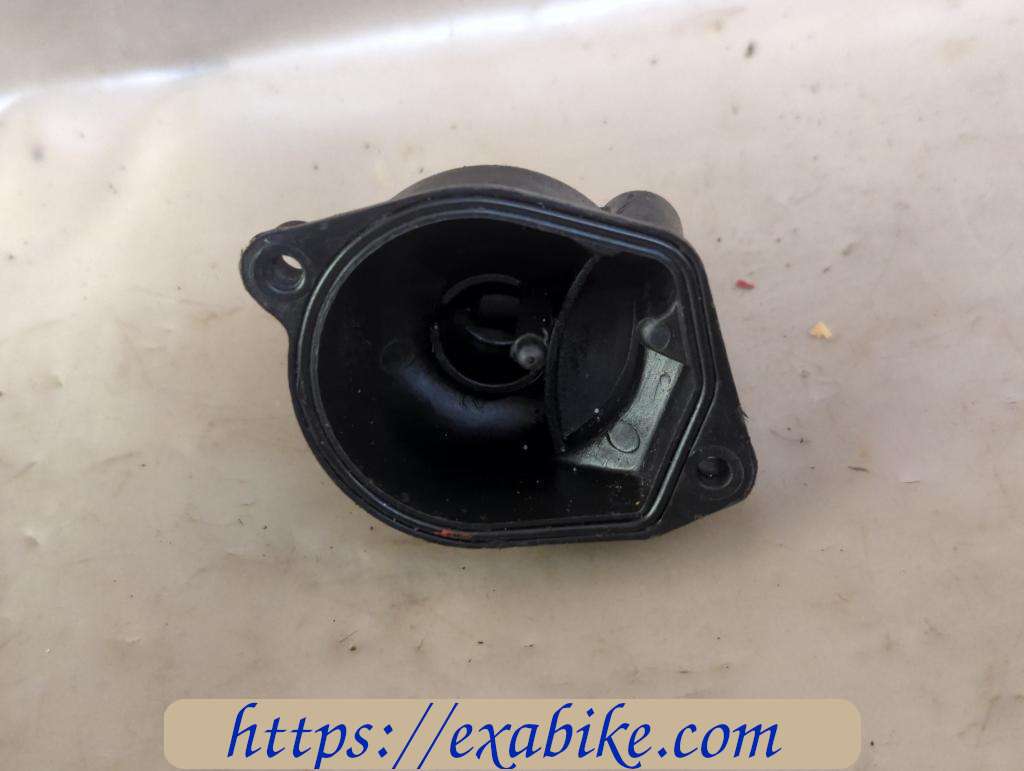 carburetor float chamber MBK Nitro - photo 2