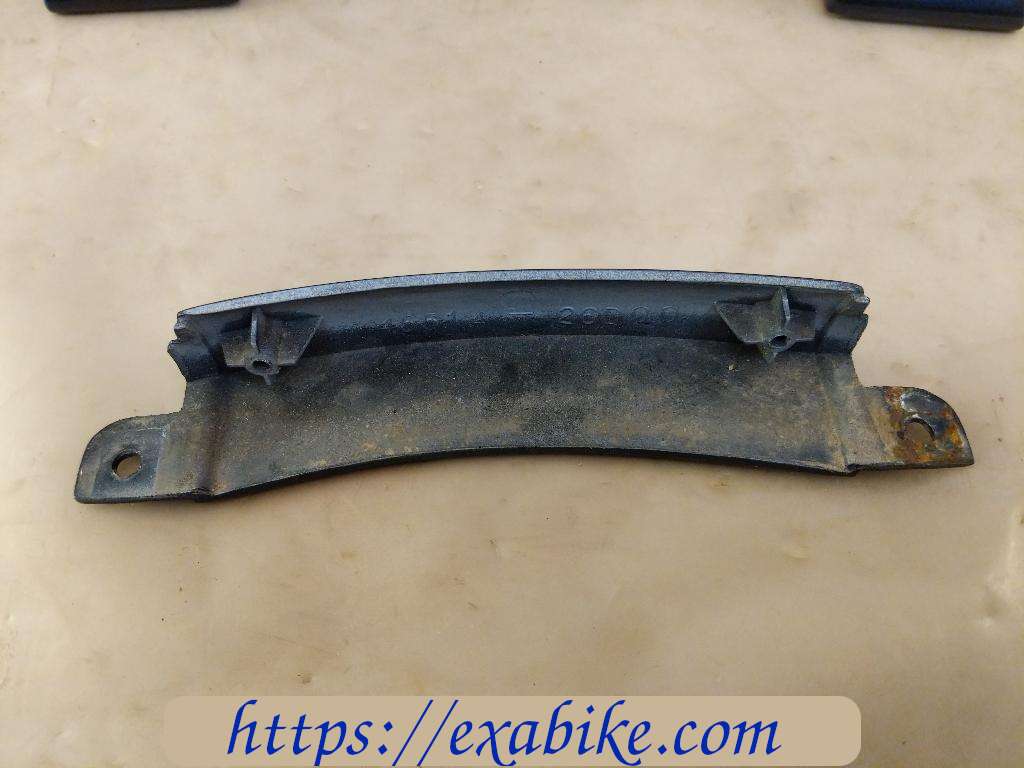 seat locker Suzuki GSX1100G - photo 2
