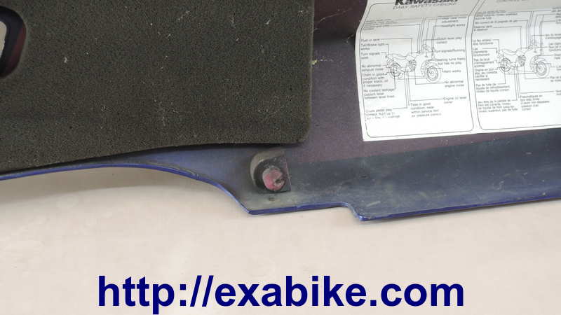 flanc arrière droit Kawasaki ZZR 600 - photo 5