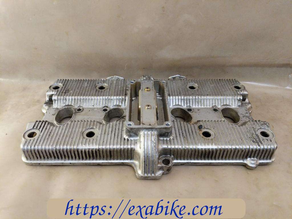 couvre culasse Suzuki GSX1100G - photo 2