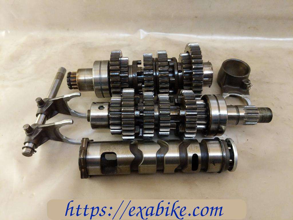 gearbox Kawasaki KZ500 - photo 1