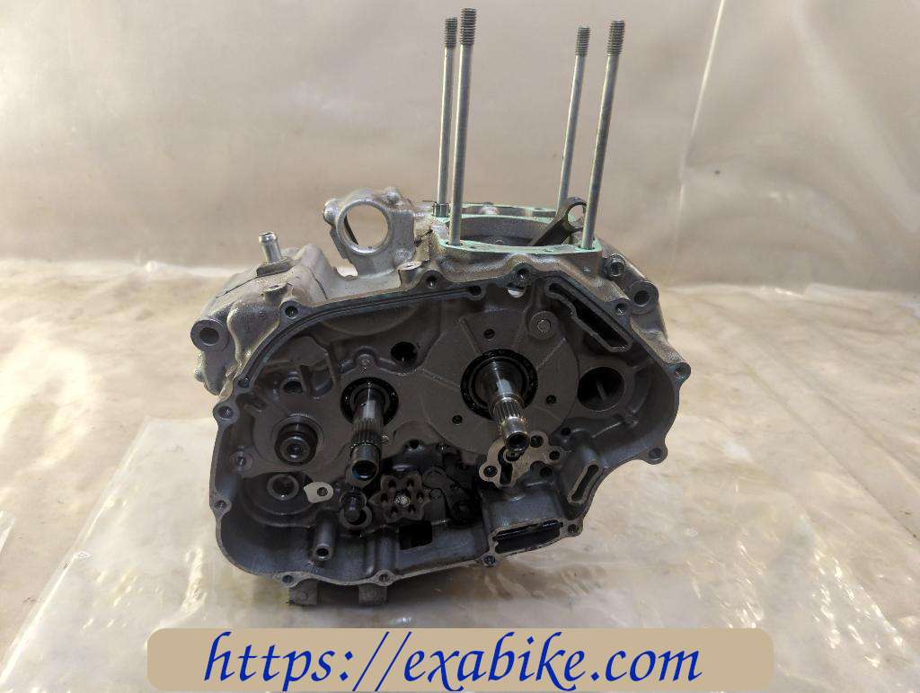 bas-moteur Honda CBF 125 - photo 1