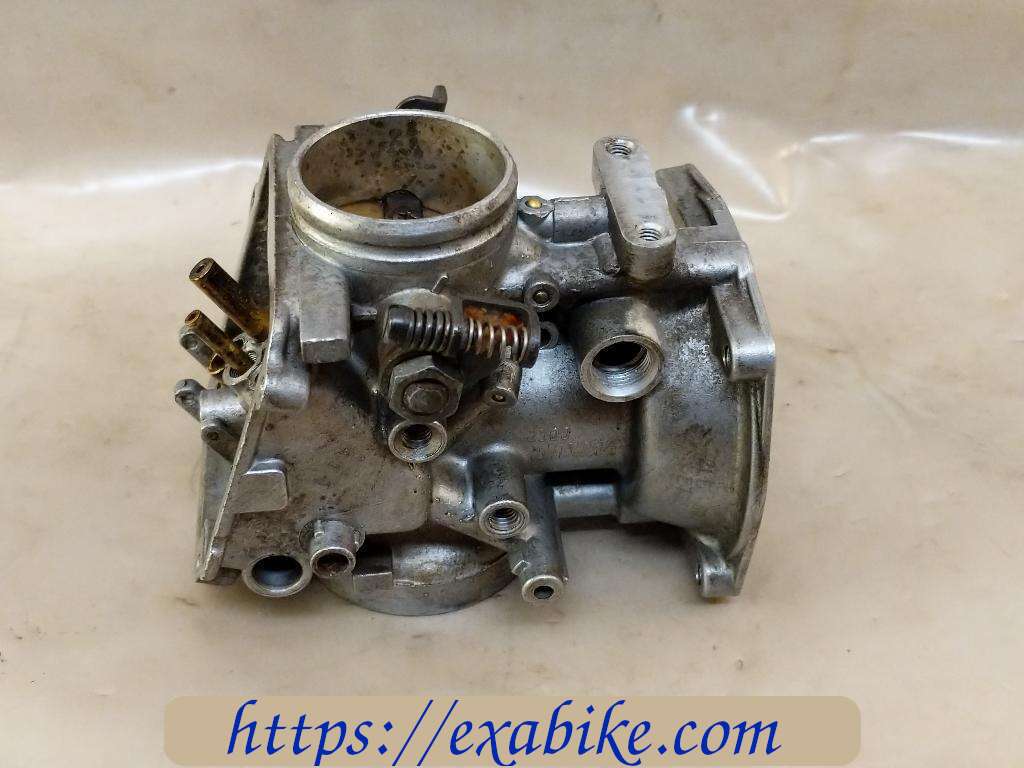 carburetor body, middle left Yamaha FZR 1000 - photo 3