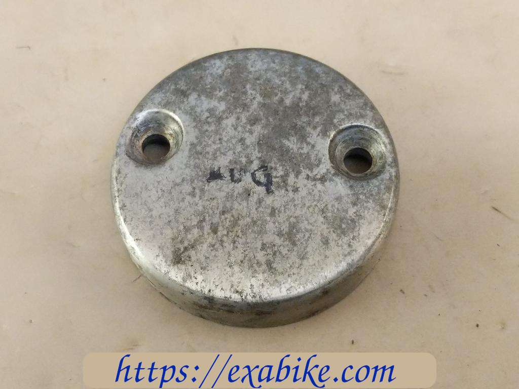 crankcase cover Suzuki GS 550 - photo 1