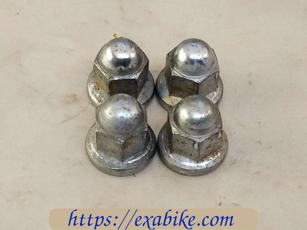 cylinder head nuts Suzuki GS 550 - photo 1